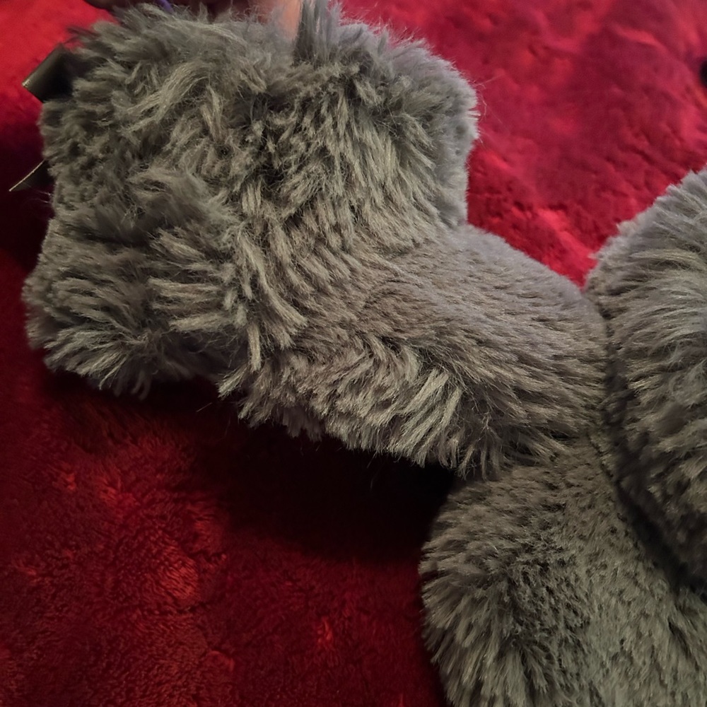Infant Uggs - Picture 1 of 3